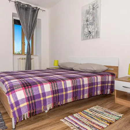Micika 4+1 Pax Feriehus